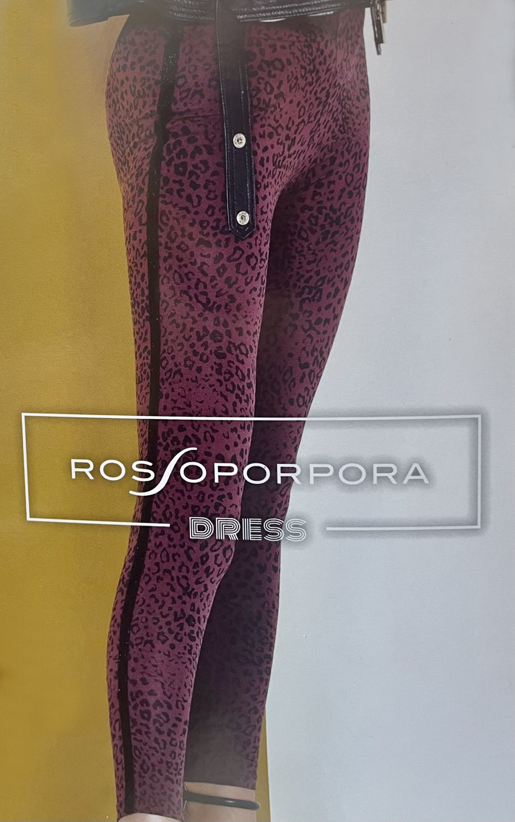 Памучен клин с животински принт и ефектен кант Rossoporpora LR267F